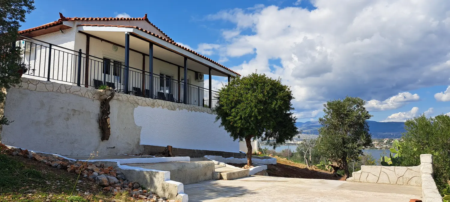 Wunderschönes Ferienhaus mit Außenblick von Neufeld Immobilien
