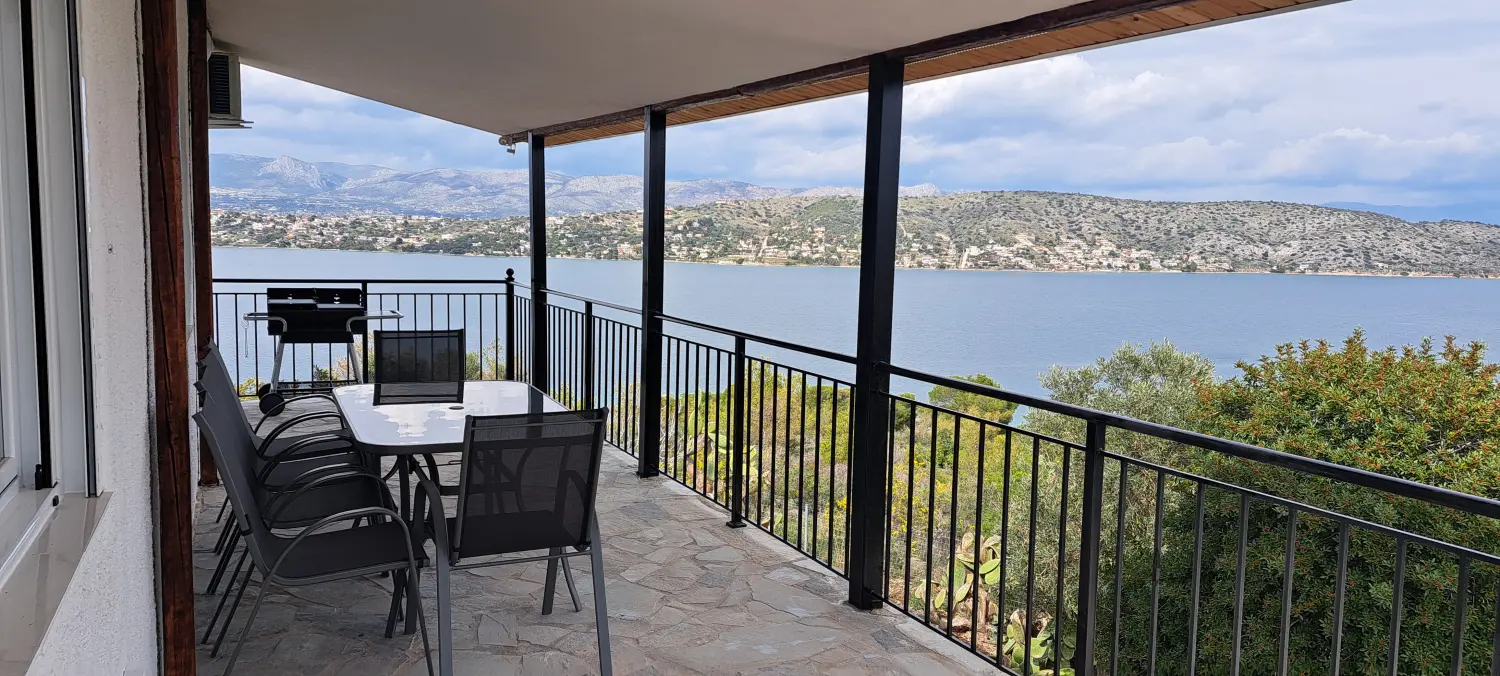 Terrasse von Neufeld Immobilien